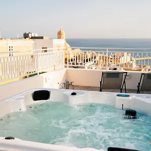 Avalon Boutique Szálloda