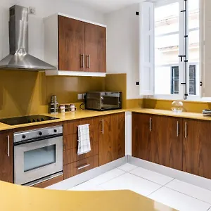 Apartment Modern 2br Flat In By Arcobnb, Valletta